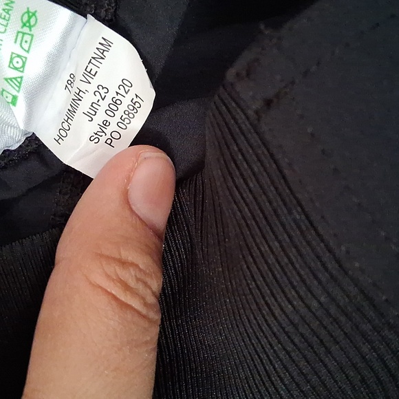 Lilly Pulitzer Luxletic UPF 50+ Run Around Pants Black Size Large 006120 - Picture 6 of 11